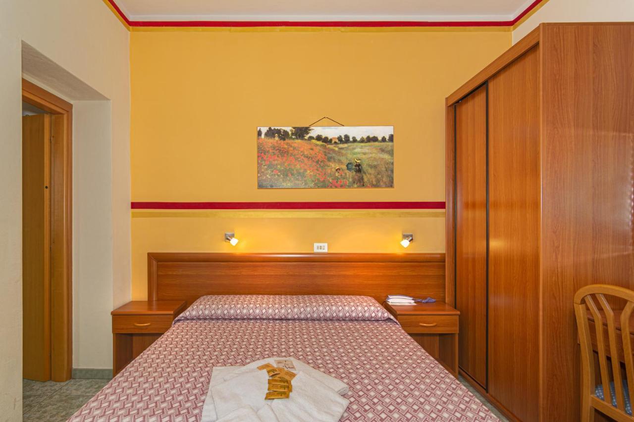 Hotel Dolly Viareggio Ngoại thất bức ảnh
