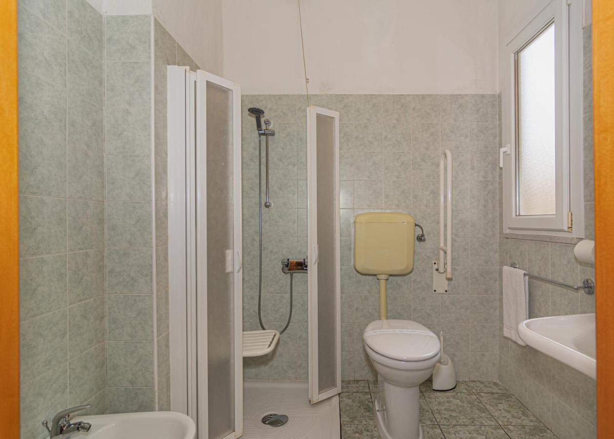 Hotel Dolly Viareggio Ngoại thất bức ảnh