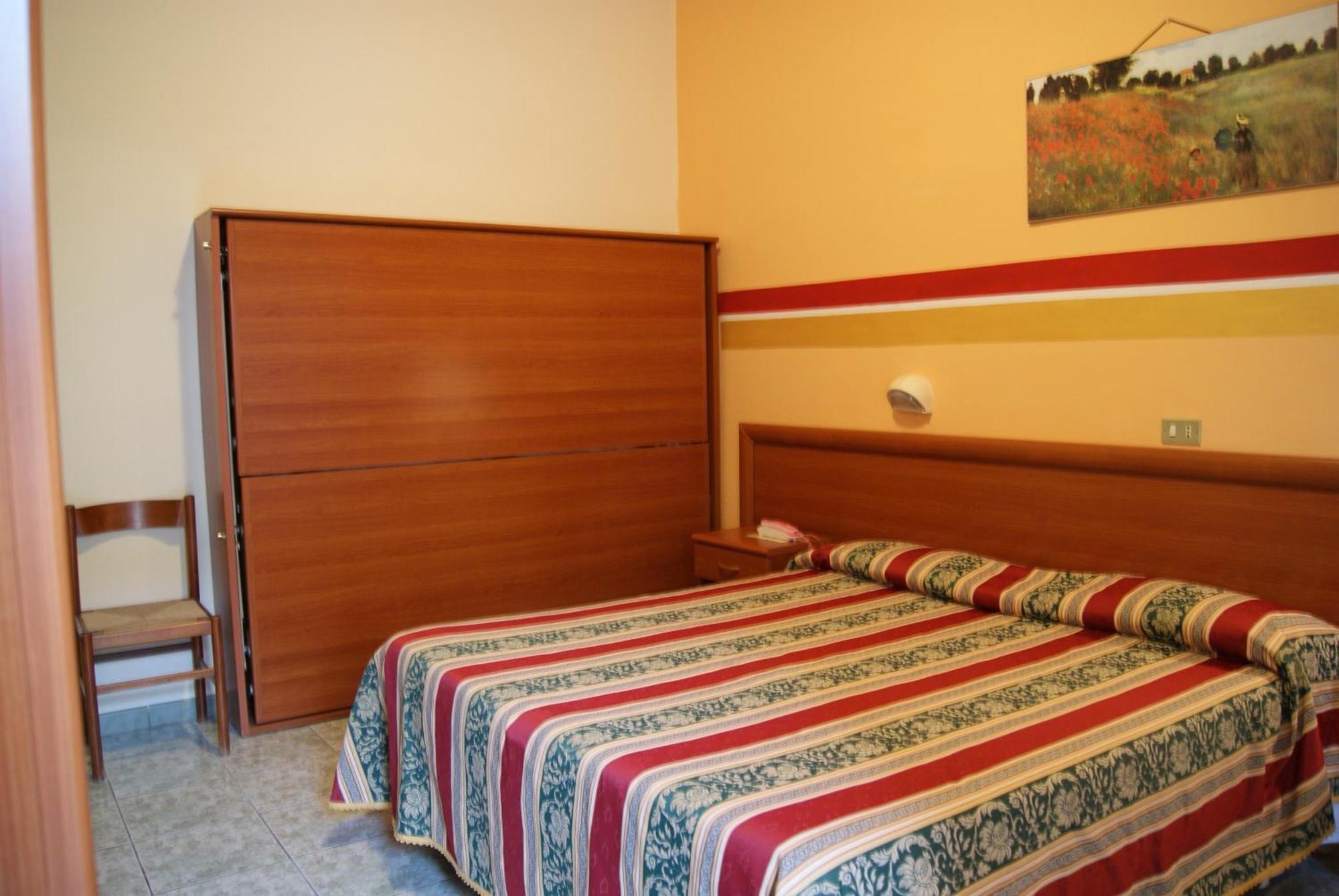 Hotel Dolly Viareggio Phòng bức ảnh