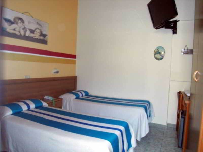 Hotel Dolly Viareggio Ngoại thất bức ảnh