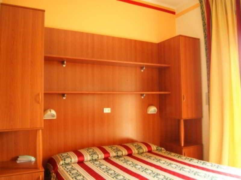 Hotel Dolly Viareggio Ngoại thất bức ảnh