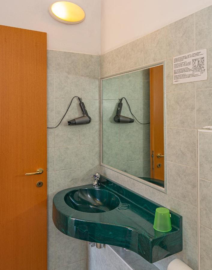 Hotel Dolly Viareggio Ngoại thất bức ảnh